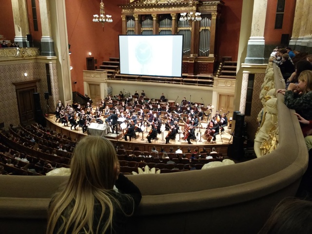 Výchovný koncert pro I., II., III. a IV. (Česká studentská filharmonie v Rudolfinu)