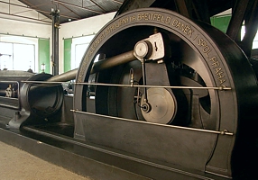 Parní těžní stroj Breitfeld-Daněk z roku 1914
